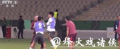 安东尼奥亲手撕掉“标签”:我是球场变色龙,曾率队4战轰27球 安东尼奥亲手撕掉“标签”:我是球场变色龙,曾率队4战轰27球